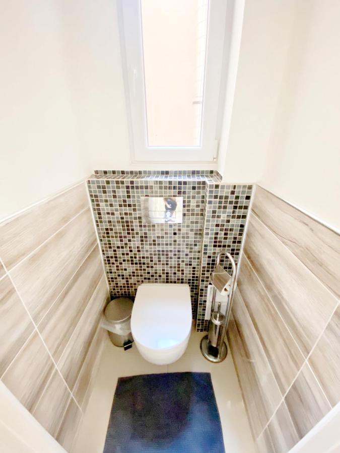 Luxury Apartment In The Centre Ac Parking Garden 부다페스트 외부 사진