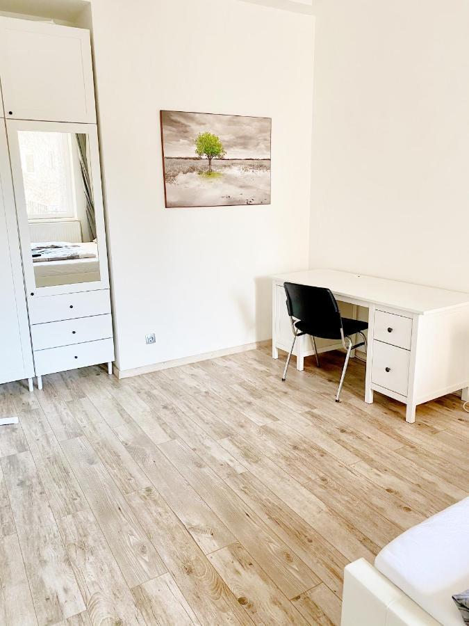 Luxury Apartment In The Centre Ac Parking Garden 부다페스트 외부 사진
